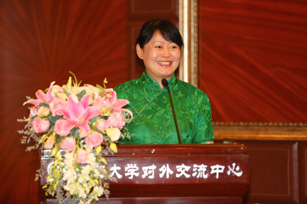 Img451676640.jpg